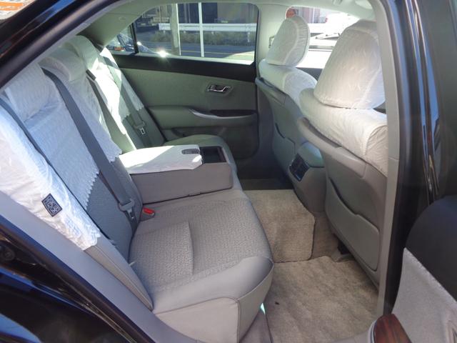 クラウン ロイヤルサルーン　スペシャルナビパッケージ　純正ＨＤＤナビフルセグＴＶバックカメラＤＶＤＣＤクルコンＥＴＣ純正レースシートカバープッシュスタートスマートキー×２純正アルミＨＩＤ（48枚目）