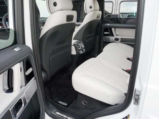 Ｇクラス Ｇ６３　Ｅｄｉｔｉｏｎマグノホワイト　１オーナー　１８０台限定車　グリッドカーボンスポイラー＆鍛造２２インチ　デジタルインナーミラー（ドラレコ前後付）　レーザーレーダー　ＴＶキャンセラー（69枚目）