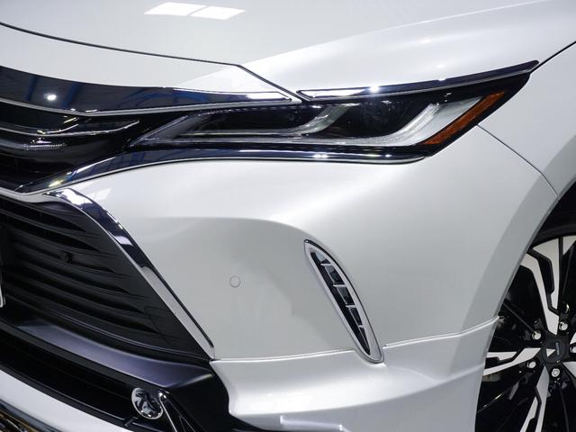 ハリアーハイブリッド Ｚ　レザーパッケージ　モデリスタエアロ＆アルミ＆メッキパーツ＆ＬＥＤパーツ　社外クリアテールランプ　調光サンルーフ　ＪＢＬサウンド　パノラミックビュー　シートヒーター＆クーラー　デジタルミラー　ヘッドアップディスプレイ（21枚目）