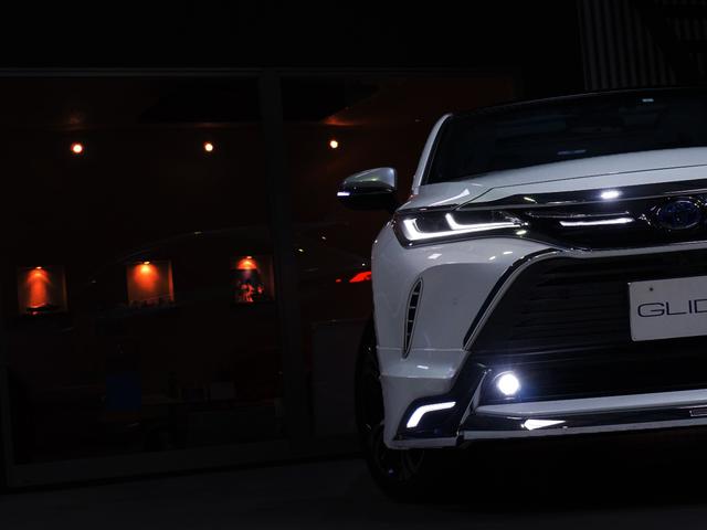 ハリアーハイブリッド Ｚ　レザーパッケージ　モデリスタエアロ＆アルミ＆メッキパーツ＆ＬＥＤパーツ　社外クリアテールランプ　調光サンルーフ　ＪＢＬサウンド　パノラミックビュー　シートヒーター＆クーラー　デジタルミラー　ヘッドアップディスプレイ（44枚目）