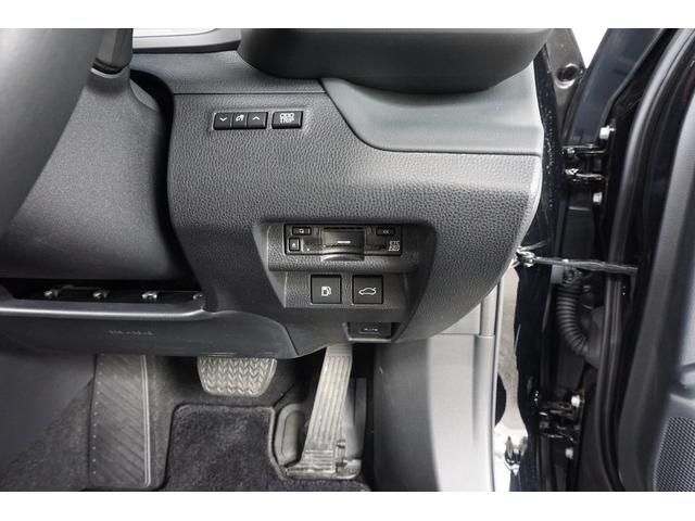 クラウンクロスオーバー ＲＳアドバンスド　モデリスタエアロ＆ＧＲトランクスポイラー　ドライバーサポートＰＫＧＩＩ　リアサポートＰＫＧ　デジタルミラー　ＩＴＳコネクト　ヘッドアップディスプレイ　置ダケ充電・ＨＤＭＩ入力端子・ＵＳＢ・ＡＣ１００Ｖ（34枚目）
