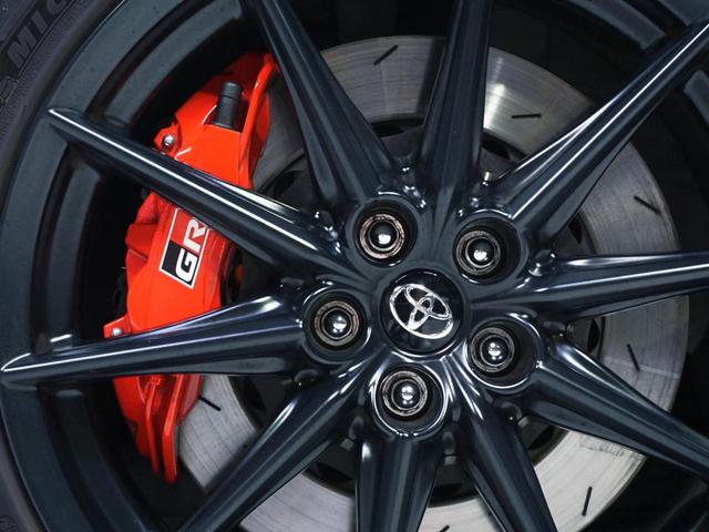 ＧＲ８６ ＲＺ　１オナー　ＧＲエアロ・ブレーキキット・Ｐダンパー・メンバーフレースキット・クイックシフトレバー　ＨＫＳ車高調　Ｒ１チタンマフラー　純正９インチナビ・ＴＶ・ＤＶＤ・Ｂカメラ・ＥＴＣ・ドラレコ　ＴＶキャン（24枚目）
