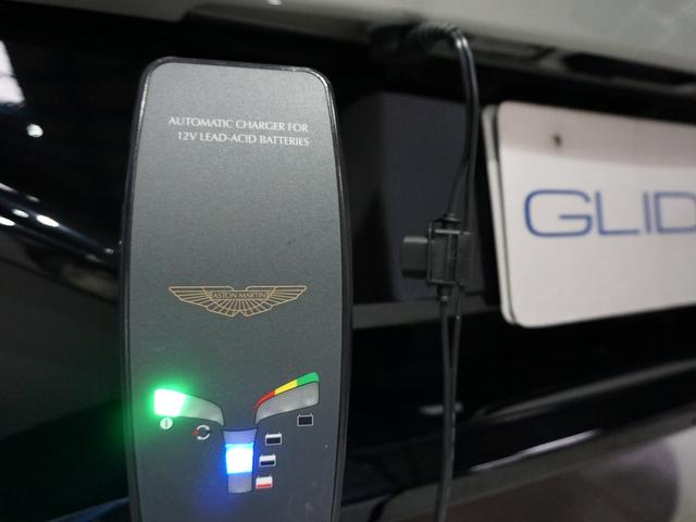 DBX ベースグレード 1オーナー グロスブラックPKG(上・下部) ブラッククロームエンブレム ダークグリル クリアテールランプ 22インチリボンサテンブラック パノラマルーフ シートベンチレーション(前後)(80枚目)