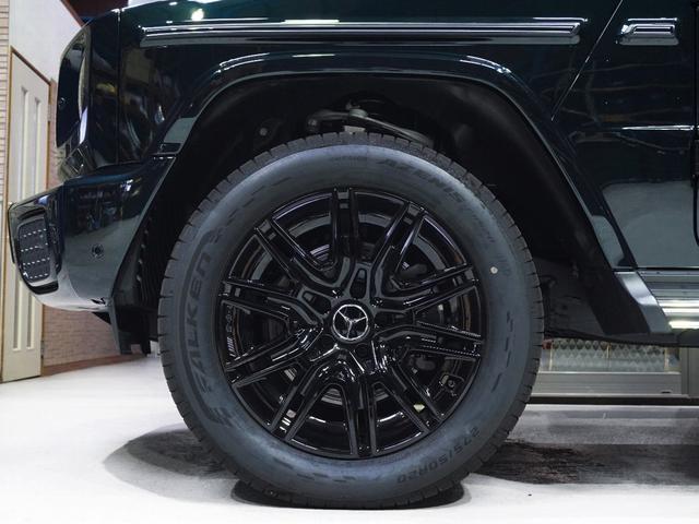 Gクラス 純正OPナイトパッケージ MANUFAKTURプログラム&プログラム・プラス AMGライン タッチスクリーン保護フィルム フロアマット(10枚目)