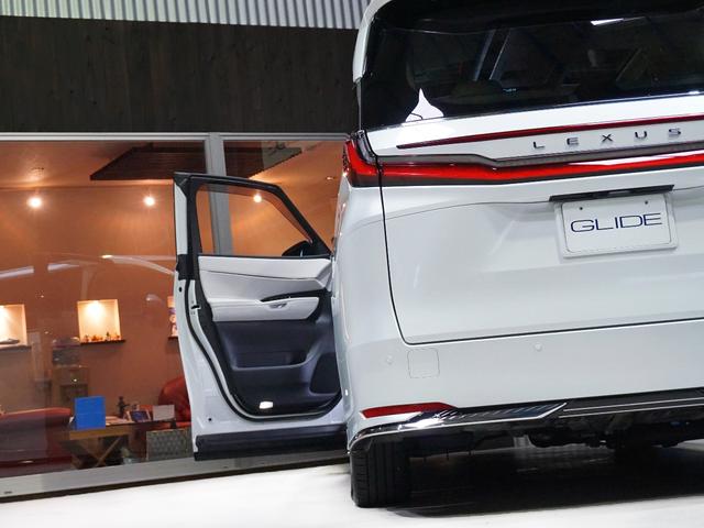 LM 1オーナー メーカーフルオプション モデリスタエアロパーツ 寒冷地仕様 前後ドラレコ フロアマット ドアバイザー ナンバーフレーム&ロックボトルセット ETC TVキャンセラー(24枚目)