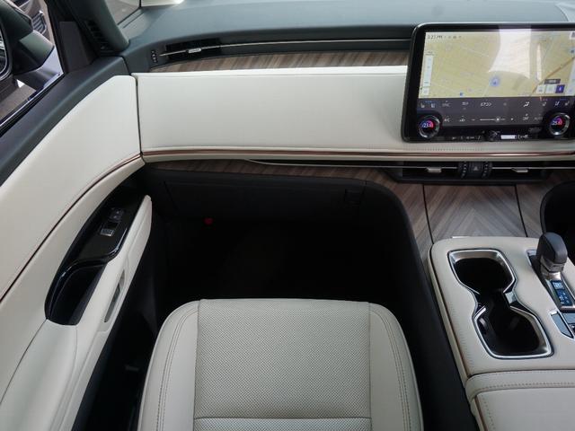 LM 1オーナー メーカーフルオプション モデリスタエアロパーツ 寒冷地仕様 前後ドラレコ フロアマット ドアバイザー ナンバーフレーム&ロックボトルセット ETC TVキャンセラー(31枚目)