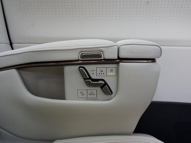 LM 1オーナー メーカーフルオプション モデリスタエアロパーツ 寒冷地仕様 前後ドラレコ フロアマット ドアバイザー ナンバーフレーム&ロックボトルセット ETC TVキャンセラー(61枚目)