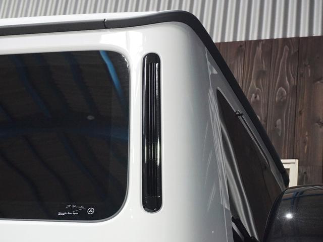 Gクラス G450d AMGラインパッケージ グリッドカスタムver. グリッドカーボンスポイラー&グリルフィン&22インチ&電動サイド&ラゲッジボード ナイトPKG仕様 G63純正グリル MANUFAKTURプログラム・プラス デジタルミラー(27枚目)