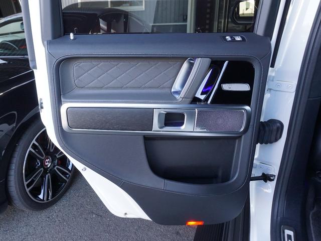 Gクラス G450d AMGラインパッケージ グリッドカスタムver. グリッドカーボンスポイラー&グリルフィン&22インチ&電動サイド&ラゲッジボード ナイトPKG仕様 G63純正グリル MANUFAKTURプログラム・プラス デジタルミラー(73枚目)