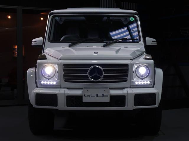 Ｇクラス Ｇ３５０ｄ　ラグジュアリーＰＫＧ　ＡＭＧ１９インチ　純正サイド＆バックカメラ　ドリンクホルダー２個　黒革・前席シートヒーター　サンルーフ　キーレス２個（17枚目）