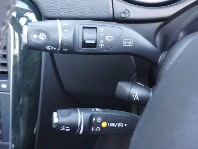 Ｇクラス Ｇ３５０ｄ　ラグジュアリーＰＫＧ　ＡＭＧ１９インチ　純正サイド＆バックカメラ　ドリンクホルダー２個　黒革・前席シートヒーター　サンルーフ　キーレス２個（31枚目）