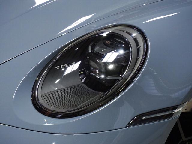 911 911タルガ4GTS Fリフト リアアスクル LEDマトリクス GTSインテリア&マットカーボンインテリア&ハイグロスエクステリアPKG マットカーボンGTステア&イルミ付ドアシルガード PDCC BOSE ブルー幌(11枚目)