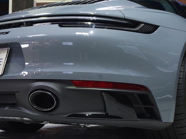 911 911タルガ4GTS Fリフト リアアスクル LEDマトリクス GTSインテリア&マットカーボンインテリア&ハイグロスエクステリアPKG マットカーボンGTステア&イルミ付ドアシルガード PDCC BOSE ブルー幌(26枚目)