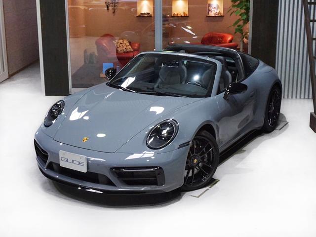 911 911タルガ4GTS Fリフト リアアスクル LEDマトリクス GTSインテリア&マットカーボンインテリア&ハイグロスエクステリアPKG マットカーボンGTステア&イルミ付ドアシルガード PDCC BOSE ブルー幌(35枚目)