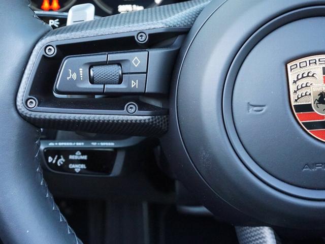 911 911タルガ4GTS Fリフト リアアスクル LEDマトリクス GTSインテリア&マットカーボンインテリア&ハイグロスエクステリアPKG マットカーボンGTステア&イルミ付ドアシルガード PDCC BOSE ブルー幌(47枚目)