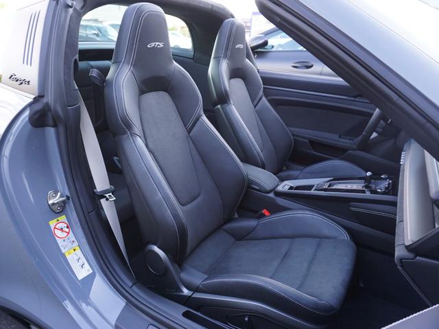 911 911タルガ4GTS Fリフト リアアスクル LEDマトリクス GTSインテリア&マットカーボンインテリア&ハイグロスエクステリアPKG マットカーボンGTステア&イルミ付ドアシルガード PDCC BOSE ブルー幌(69枚目)