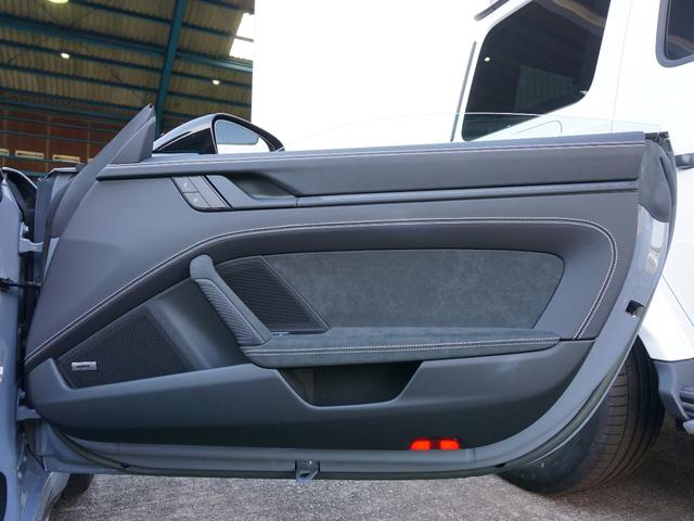 911 911タルガ4GTS Fリフト リアアスクル LEDマトリクス GTSインテリア&マットカーボンインテリア&ハイグロスエクステリアPKG マットカーボンGTステア&イルミ付ドアシルガード PDCC BOSE ブルー幌(76枚目)