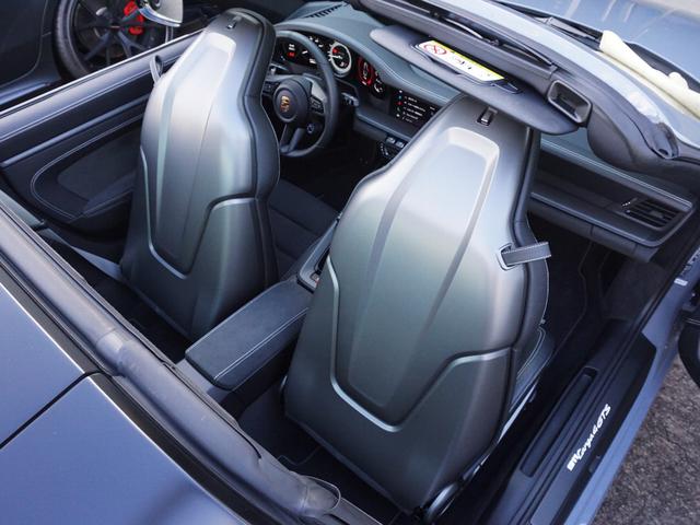 911 911タルガ4GTS Fリフト リアアスクル LEDマトリクス GTSインテリア&マットカーボンインテリア&ハイグロスエクステリアPKG マットカーボンGTステア&イルミ付ドアシルガード PDCC BOSE ブルー幌(77枚目)