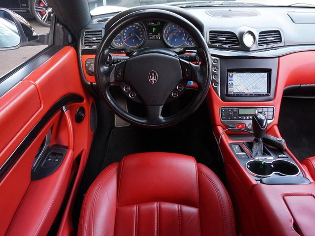 グラントゥーリズモ ベースグレード　ＬＢＷＫ＆フェアリーデザイン・ワークスボディーキット　ＡｉｒＲｅｘエアサス（公認済）　ｒｏｔｉｆｏｒｍ２０インチ　ストラーダナビ／ＴＶ／ＣＤ／ＤＶＤ／Ｂカメラ／ＥＴＣ　赤革シート（43枚目）