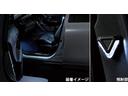 ハリアーハイブリッド Ｚ　レザーパッケージ　モデリスタエアロ＆アルミ＆メッキパーツ＆ＬＥＤパーツ　社外クリアテールランプ　調光サンルーフ　ＪＢＬサウンド　パノラミックビュー　シートヒーター＆クーラー　デジタルミラー　ヘッドアップディスプレイ（8枚目）