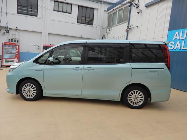 ノア ハイブリッドG 後席フリップモニター 9インチナビ フルセグ ブルートゥース バックモニター LEDヘッド 置くだけ充電(17枚目)