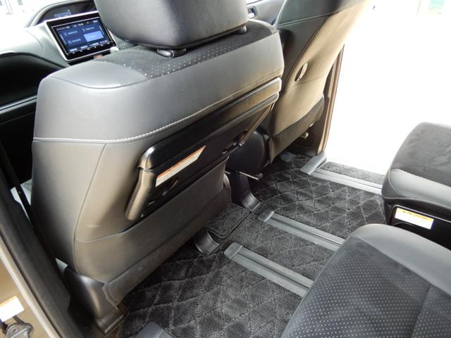 ヴォクシー ZS 煌III 後席フリップモニター 9インチナビ フルセグ ブルートゥース バックモニター ハーフレザー セーフティーセンス オートハイビーム LED ETC2.0(43枚目)