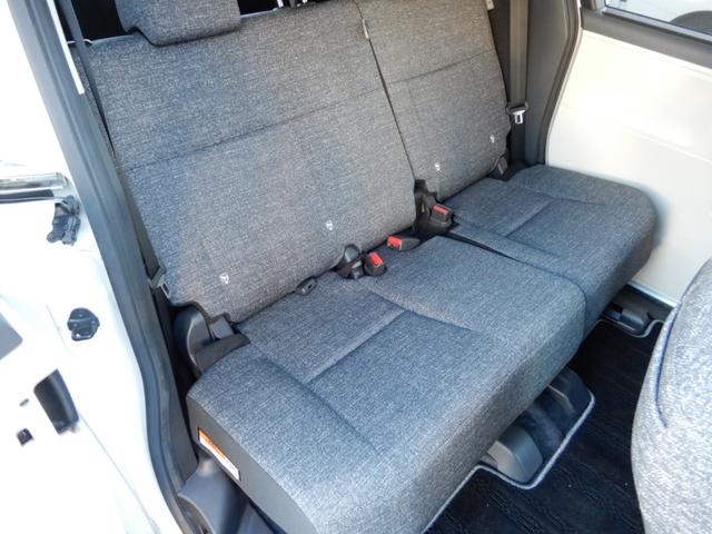 シエンタ ハイブリッドZ 5人乗り パノラミックビューモニター フルセグ ブルートゥース 両側パワースライド LEDヘッド 前後ドライブレコーダー セーフティーセンスオートハイビーム AC100(35枚目)