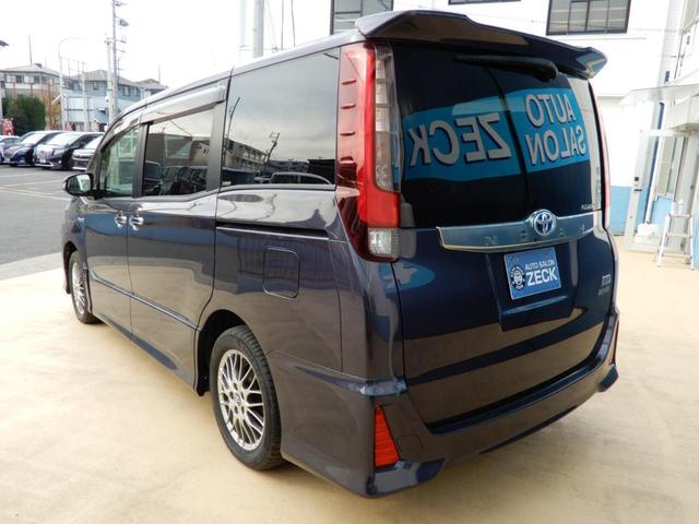 ノア ハイブリッドSi ダブルバイビー 後席フリップモニター 9インチナビ フルセグ ブルートゥース 両側パワースライド セーフティーセンス ETC ハーフレザー バックガイドモニター 純正アルミホイール プッシュスタート スマートキー(17枚目)