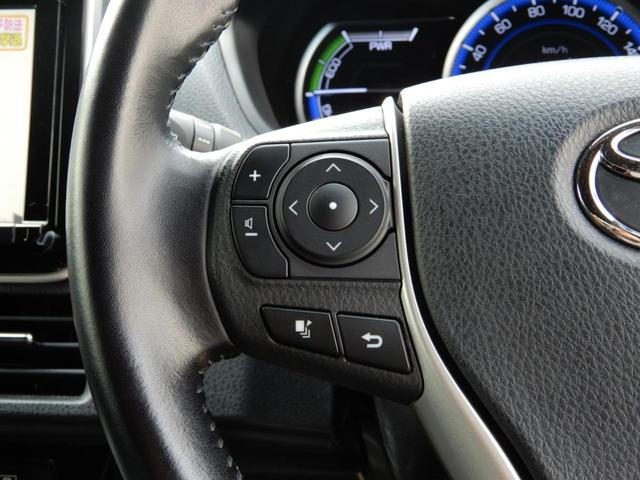 ノア ハイブリッドSi ダブルバイビー 後席フリップモニター 9インチナビ フルセグ ブルートゥース 両側パワースライド セーフティーセンス ETC ハーフレザー バックガイドモニター 純正アルミホイール プッシュスタート スマートキー(21枚目)