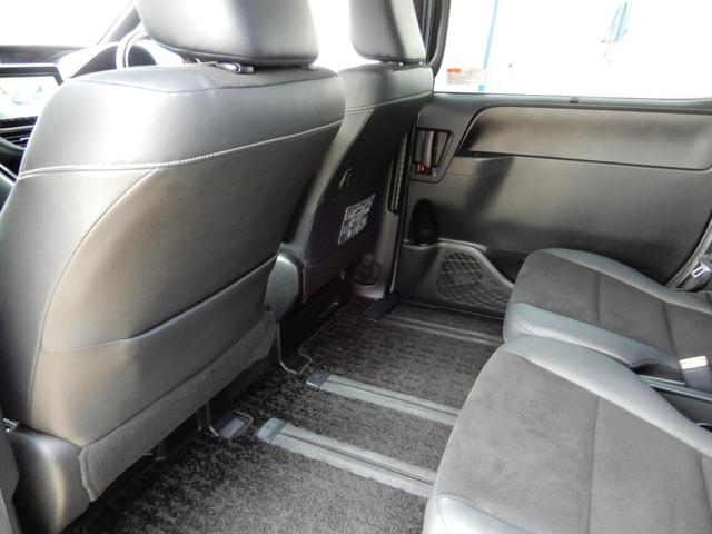 ノア ハイブリッドSi ダブルバイビー 後席フリップモニター 9インチナビ フルセグ ブルートゥース 両側パワースライド セーフティーセンス ETC ハーフレザー バックガイドモニター 純正アルミホイール プッシュスタート スマートキー(38枚目)