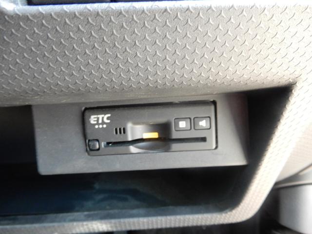 ハスラー Ｘターボ　ツートンルーフ　ブレーキサポート　ＥＴＣ　シートヒーター　ディスチャージ　スマートキー　オートライト　アルミ（5枚目）