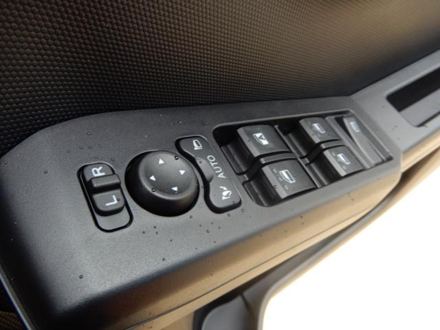 タフト Ｇ　クロムベンチャー　３６０全方位モニター　ＳＤナビ　ブルートゥース　ＬＥＤヘッド　シートヒーター　電子パーキング　スマートアシスト　コーナーセンサー　ＬＥＤヘッド（32枚目）