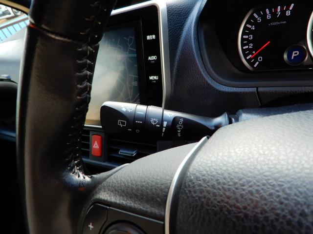 ヴォクシー ＺＳ　煌ＩＩ　後席フリップモニター　１０インチナビ　フルセグ　バックモニター　セーフティーセンス　オートハイビーム　両側パワースライド　ＬＥＤヘッド（31枚目）