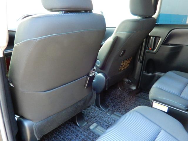 ヴォクシー ＺＳ　煌ＩＩ　後席フリップモニター　１０インチナビ　フルセグ　バックモニター　セーフティーセンス　オートハイビーム　両側パワースライド　ＬＥＤヘッド（46枚目）