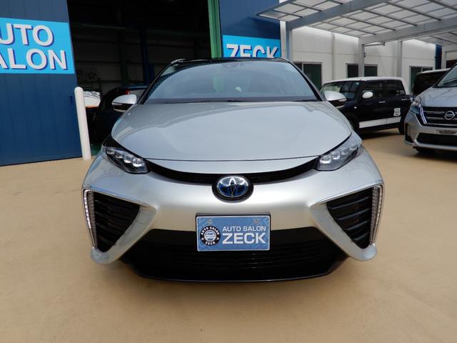 ＭＩＲＡＩ ベースグレード　改良型モデル　ブラックレザー　９インナナビ　フルセグ　ブルートゥース　バックモニター　ハンドルシートヒーター　ＬＥＤヘッド　ワイヤレス充電　クルーズコントロール　セーフティーセンス　オートハイビーム（9枚目）