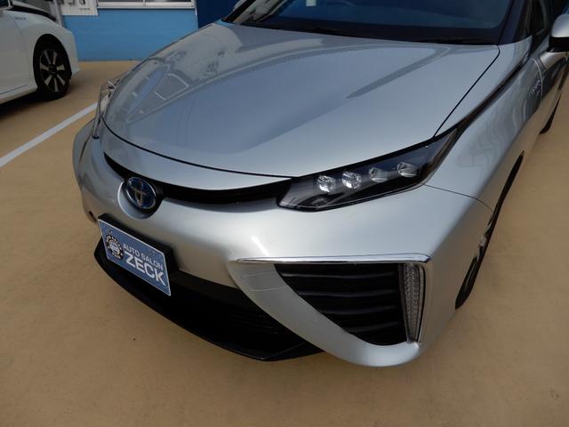 ＭＩＲＡＩ ベースグレード　改良型モデル　ブラックレザー　９インナナビ　フルセグ　ブルートゥース　バックモニター　ハンドルシートヒーター　ＬＥＤヘッド　ワイヤレス充電　クルーズコントロール　セーフティーセンス　オートハイビーム（12枚目）