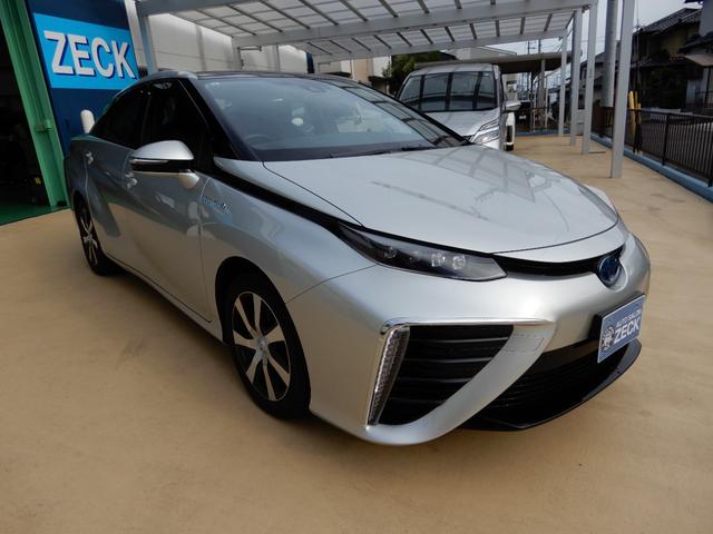 ＭＩＲＡＩ ベースグレード　改良型モデル　ブラックレザー　９インナナビ　フルセグ　ブルートゥース　バックモニター　ハンドルシートヒーター　ＬＥＤヘッド　ワイヤレス充電　クルーズコントロール　セーフティーセンス　オートハイビーム（14枚目）
