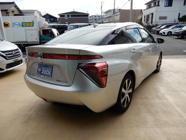 ＭＩＲＡＩ ベースグレード　改良型モデル　ブラックレザー　９インナナビ　フルセグ　ブルートゥース　バックモニター　ハンドルシートヒーター　ＬＥＤヘッド　ワイヤレス充電　クルーズコントロール　セーフティーセンス　オートハイビーム（16枚目）