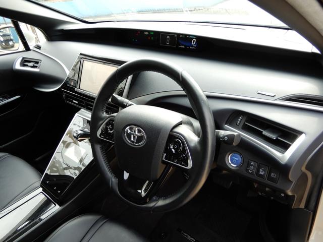 ＭＩＲＡＩ ベースグレード　改良型モデル　ブラックレザー　９インナナビ　フルセグ　ブルートゥース　バックモニター　ハンドルシートヒーター　ＬＥＤヘッド　ワイヤレス充電　クルーズコントロール　セーフティーセンス　オートハイビーム（22枚目）