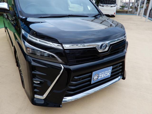 ヴォクシー 　純正ナビ　ワンセグ　ブルートゥース　両側電動スライド　ＬＥＤヘッド　セーフティーセンス　オートライト　プッシュスタート　スマートキー　ＥＴＣ　電動格納ミラー　クリアランスソナー（10枚目）