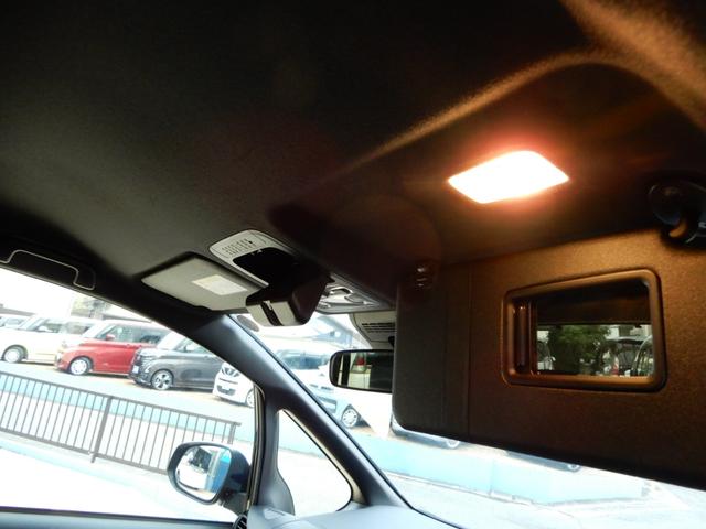 ヴォクシー 　純正ナビ　ワンセグ　ブルートゥース　両側電動スライド　ＬＥＤヘッド　セーフティーセンス　オートライト　プッシュスタート　スマートキー　ＥＴＣ　電動格納ミラー　クリアランスソナー（38枚目）