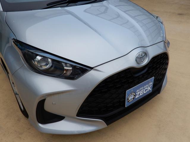 TOYOTA YARIS HYBRID X