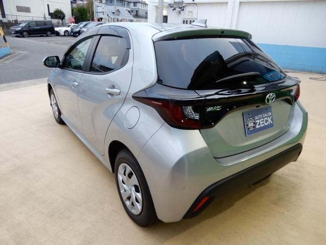 TOYOTA YARIS HYBRID X
