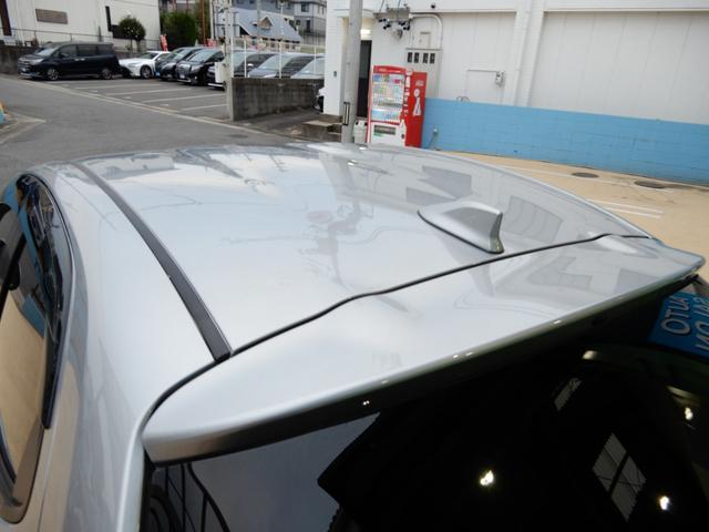 TOYOTA YARIS HYBRID X