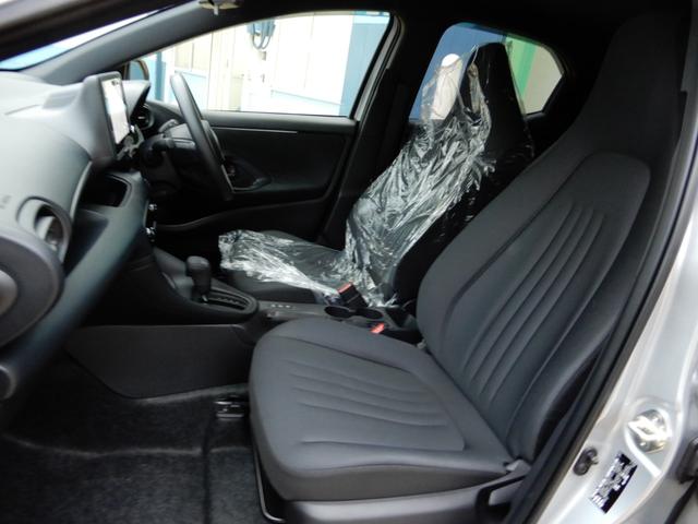 TOYOTA YARIS HYBRID X