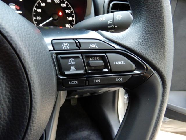 TOYOTA YARIS HYBRID X