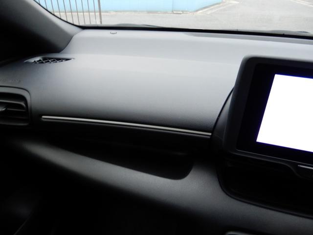 TOYOTA YARIS HYBRID X