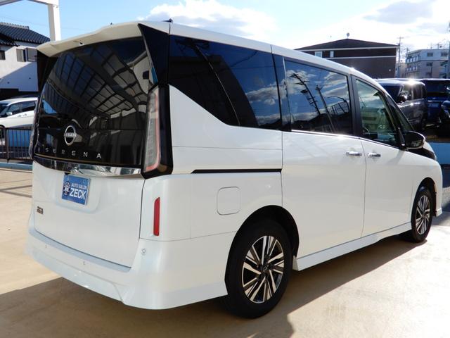 セレナ ハイウェイスターＶ　４ＷＤ　後席フリップモニター　メーカーナビ１３．２インチ　アラウンドビューモニター　プロパイロット　電子パーキング　両側パワースライド　ＬＥＤヘッド　シートヒーター　ＥＴＣ　ドライブレコーダー（15枚目）