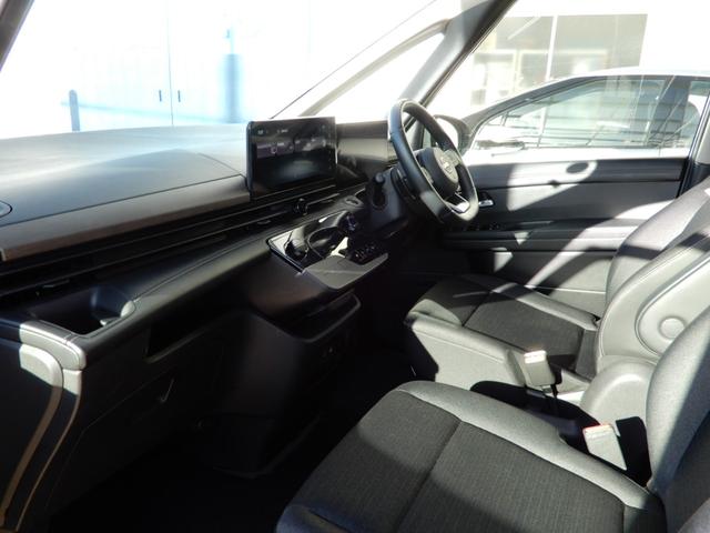 セレナ ハイウェイスターＶ　４ＷＤ　後席フリップモニター　メーカーナビ１３．２インチ　アラウンドビューモニター　プロパイロット　電子パーキング　両側パワースライド　ＬＥＤヘッド　シートヒーター　ＥＴＣ　ドライブレコーダー（23枚目）