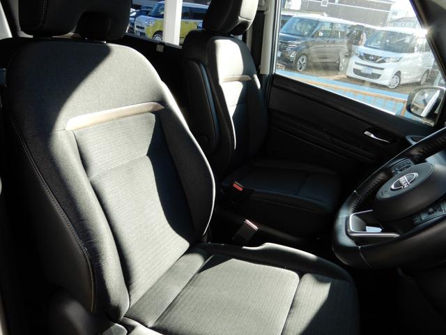 セレナ ハイウェイスターＶ　４ＷＤ　後席フリップモニター　メーカーナビ１３．２インチ　アラウンドビューモニター　プロパイロット　電子パーキング　両側パワースライド　ＬＥＤヘッド　シートヒーター　ＥＴＣ　ドライブレコーダー（25枚目）